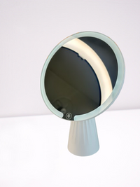 Detachable mirror with base