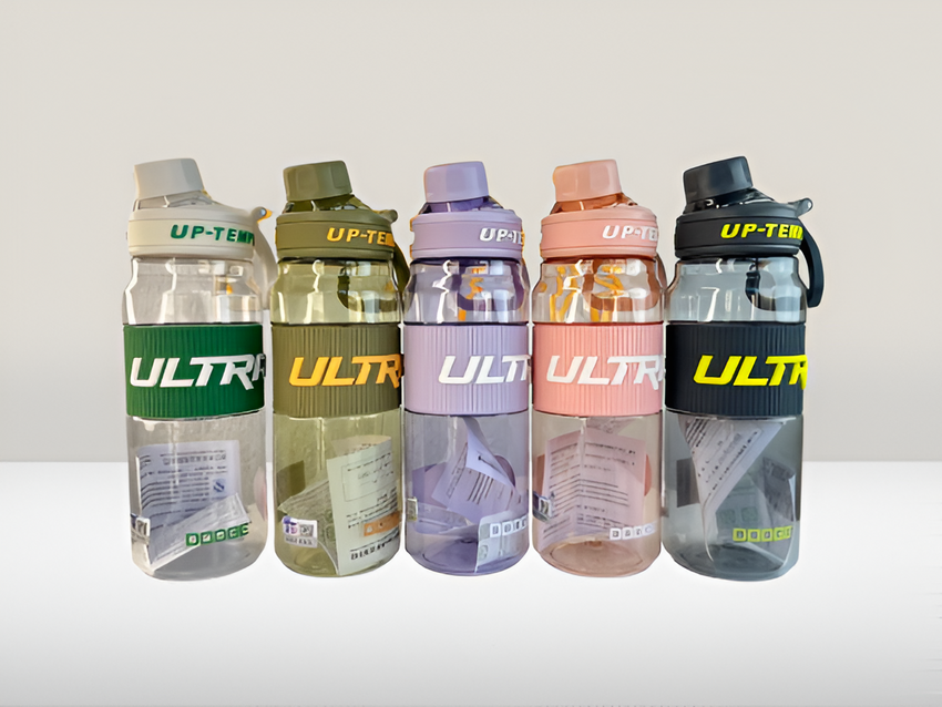 Sports water bottle with handle