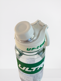 Sports water bottle with handle